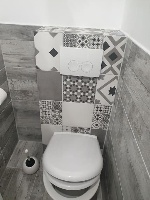 La Terracotta Rer C -N104-A6 Hotel Bretigny-sur-Orge Bagian luar foto
